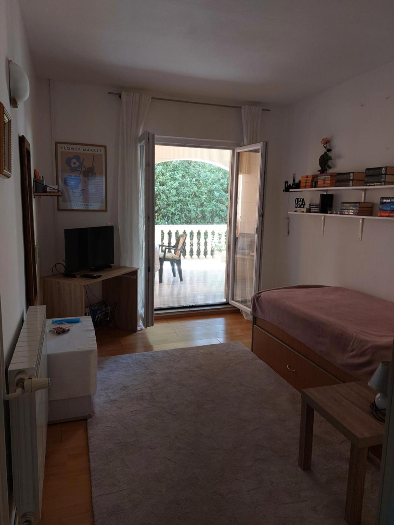 Goga Apartment 돈제페트레케인 외부 사진